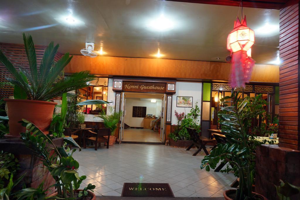 Nonni Guesthouse เชียงใหม่ ภายนอก รูปภาพ